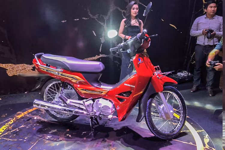 Đây thực chất là mẫu xe Honda Dream 1997 được tái sinh tại thị trường Đông Nam Á với tên gọi Honda Dream 2019.