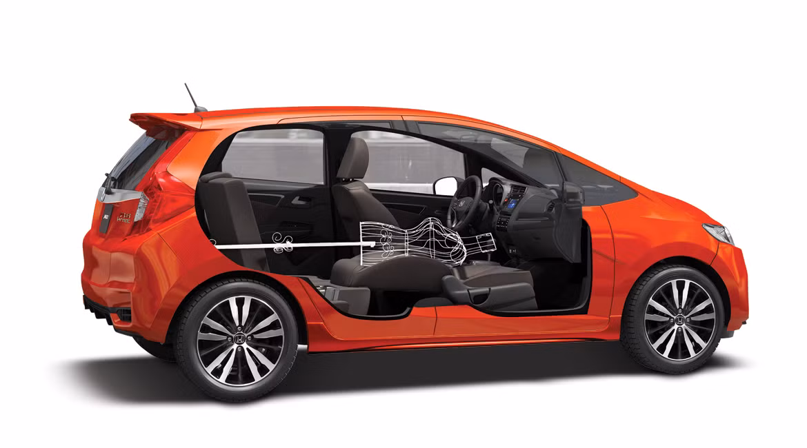 Đặc biệt, cả 3 phiên bản đều sở hữu tính năng gập ghế 4 chế độ Magic Seat rất tiện lợi.