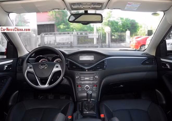 Nội thất của Besturn B70 đơn giản kết hợp giữa tính thực tiễn của Mỹ và độc đáo của Nhật Bản. Mẫu xe này rất được ưa chuộng tại thị trường nội địa và các quốc gia Trung Đông.