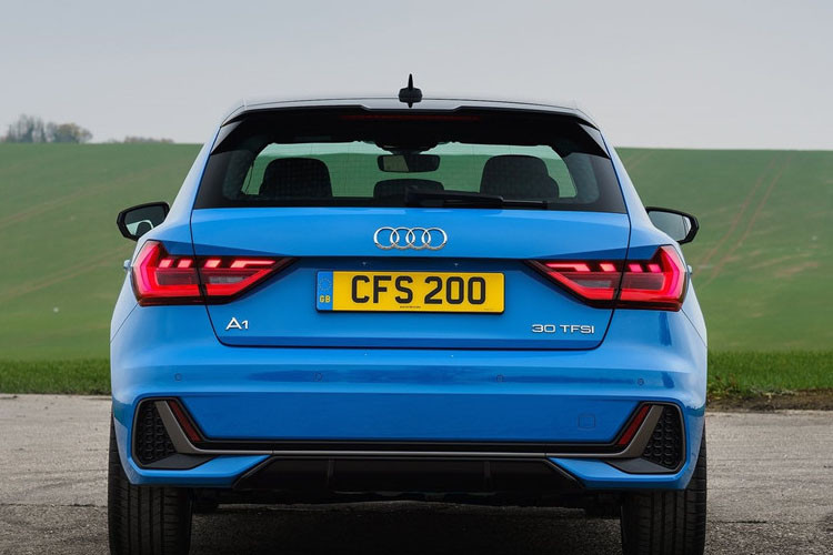 Được biết, Audi A1 2019 mới sẽ chính thức đến tay khách hàng tại Anh vào cuối tháng này.