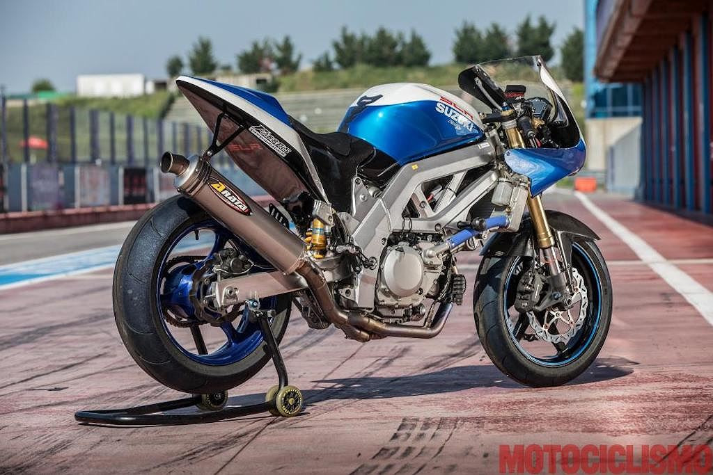 Ban đầu, Fabbris Moto đã mua lại xác chiếc Suzuki SV650S với giá 400 Euro và đầu tư 10.000 Euro để biến chiếc xe trở thành cỗ máy tối thượng trên đường đua có khả năng "tuyên chiến" với những chiếc superbike siêu mạnh, siêu hiện đại khác.