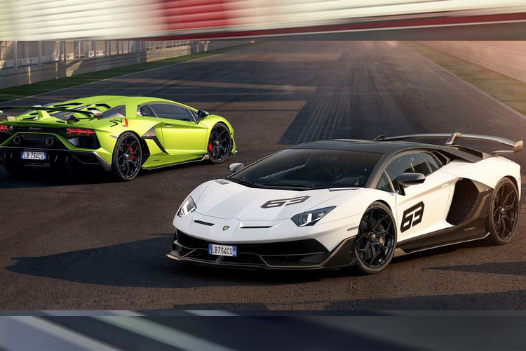 Cũng trong dịp này, hãng siêu xe Lamborghini đã đồng thời giới thiệu phiên bản Lamborghini SVJ 63 với số lượng giới hạn chỉ 63 chiếc.