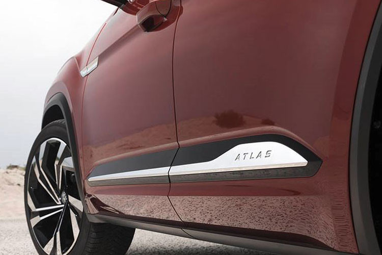 Các chi tiết thiết kế trên xe đều rất đẹp và tinh tế.