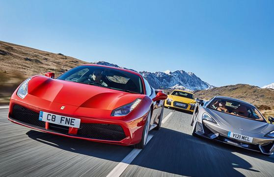  Porsche và Ferrari... là những thương hiệu ôtô đình đám thế giới thường chỉ sản xuất ra những siêu xe hàng hiệu đắt tiền. Vậy khi những hãng xe này bước vào cuộc chơi sản xuất xe hatchback thì sẽ như thế nào. Cùng ngắm nhìn một số mẫu hatchback concept khá thú vị sau đây.