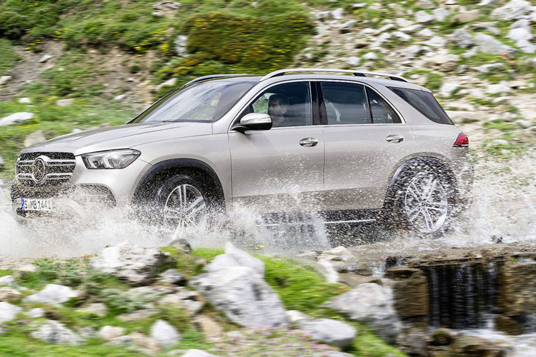 Mercedes-Benz GLE 2019 có thiết kế mềm mại và có khả năng giảm đáng kể chỉ số cản gió.