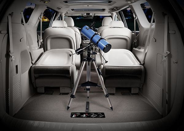 Các khoang trong xe đều được nới rộng diện tích. Mức giá Kia Sedona 2019 mới này cũng tương đối phù hợp. Theo đó, phiên bản cao cấp nhất của Kia Sedona có 7 chỗ ngồi được công bố giá bán 41,1 triệu Won, tương đương 873 triệu đồng. Trong khi đó phiên bản thấp nhất 11 chỗ ngồi có giá bán 28,8 triệu Won, tương đương 613 triệu đồng.