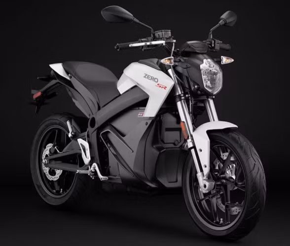Loạt xe Zero 2018 của hãng gồm có dòng xe là naked-bike (Zero S và SR), scrambler (Zero DS và DSR), "cào cào" Zero FX và motard FXS. Chúng đều có thiết kế hiện đại không có nhiều thay đổi so với các phiên bản cũ và sử dụng chung nền tảng động cơ điện có công suất 60 mã lực.