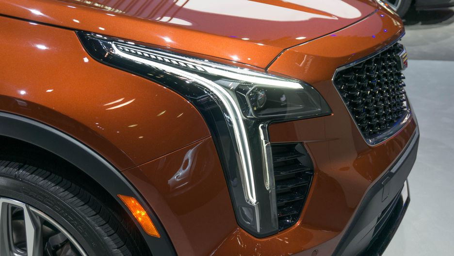 Ngoài ra, mẫu crossover cỡ C này còn đi kèm dải đèn LED định vị ban ngày hình chữ L, nắp capô dập gân, thân vỏ khí động học và nẹp sườn bằng nhựa màu đen.