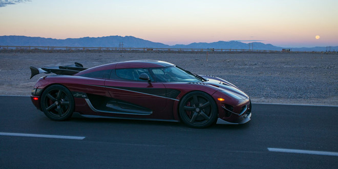 Koenigsegg đã tạo nên kỷ lục mới về tốc độ xe 447,2 km/h với siêu xe Agera RS, phá vỡ kỷ lục trước đó của Bugatti Veyron Super Sport.