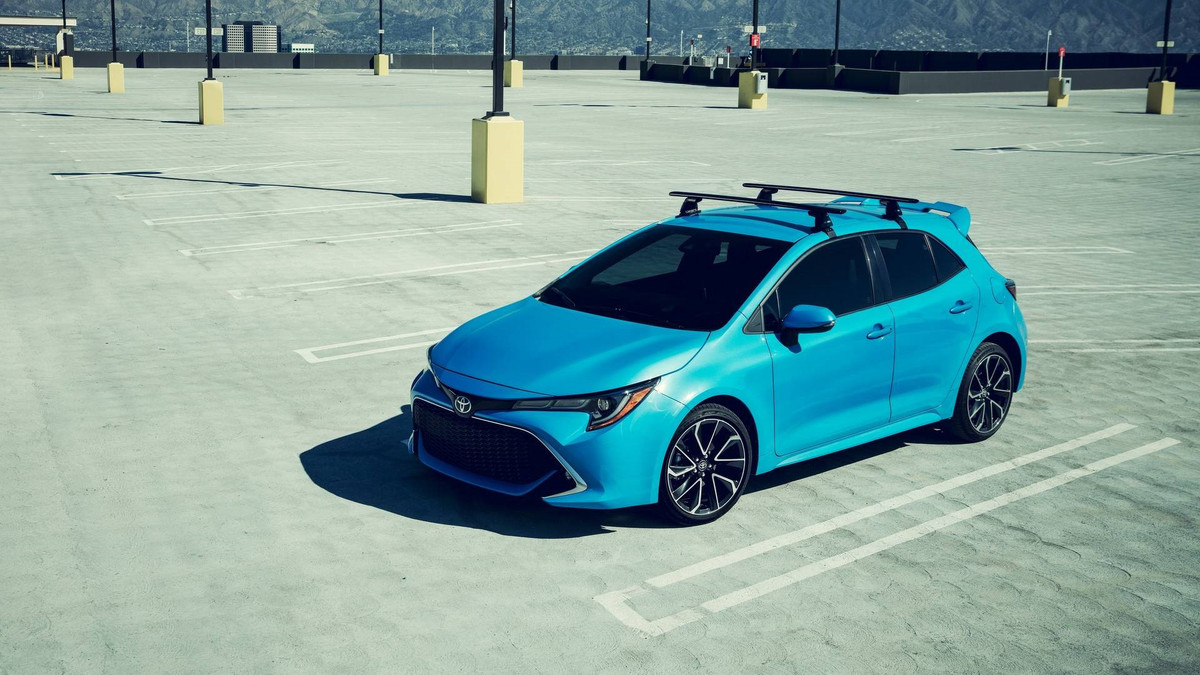Được biết, Toyota Corolla Hatchback 2019 cũng dựa trên nền tảng thiết kế toàn cầu thế hệ mới TNGA với điểm nhấn là trọng tâm xe được đặt thấp, ổn định hơn.
