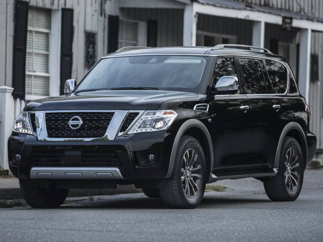 Chiếc xe SUV cỡ đại của hãng sản xuất Nhật Bản, Nissan Armada 2018 được trang bị động cơ V8 mạnh mẽ chính vì thế nó có sức kéo không hề nhỏ lên đến 3.855 kg.