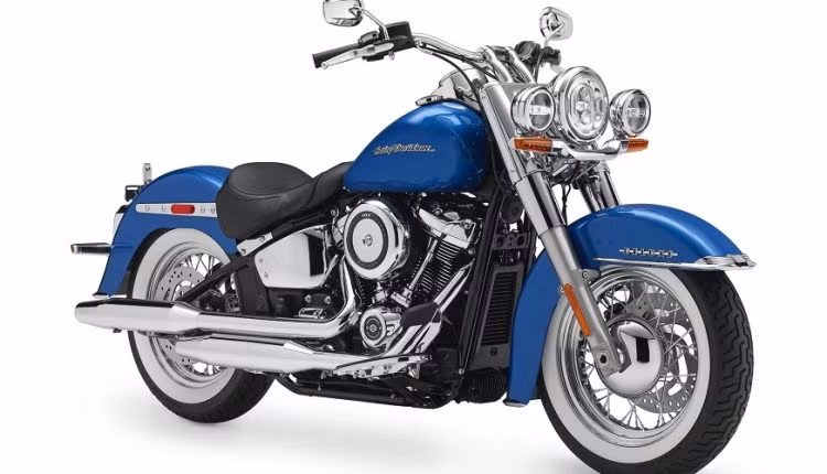 Cả hai mô hình mới này đều có khung xe hoàn toàn mới, giảm xóc ẩn dưới ghế ngồi, 4 van trên mỗi xi lanh, 1.745 cc, động cơ Milwaukee-Eight, mô-men xoắn cực đại đạt 148 Nm.