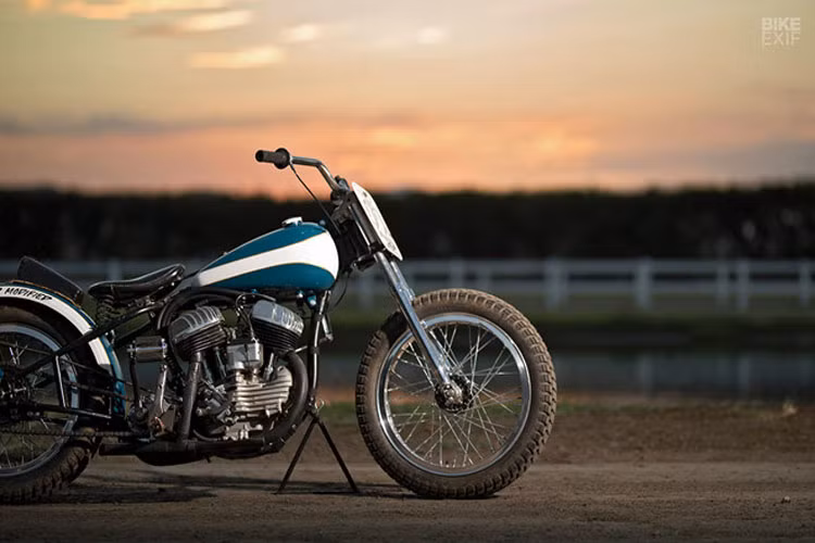 Dù không được tiết lộ về việc động cơ của Harley-Davidson WLA Flat Tracker được thay đổi, tinh chỉnh như thế nào nhưng thợ độ khẳng định rằng nó chắc hẳn mạnh và bền bỉ hơn nguyên bản.