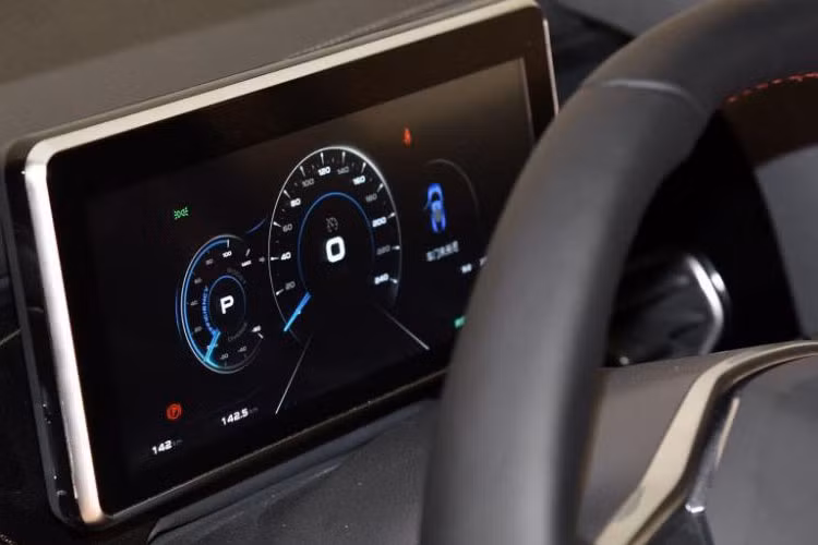 Tại thị trường Trung Quốc, gía xe Qiantu K50 khởi điểm từ 754.300 Nhân dân tệ (khoảng 2,5 tỷ).