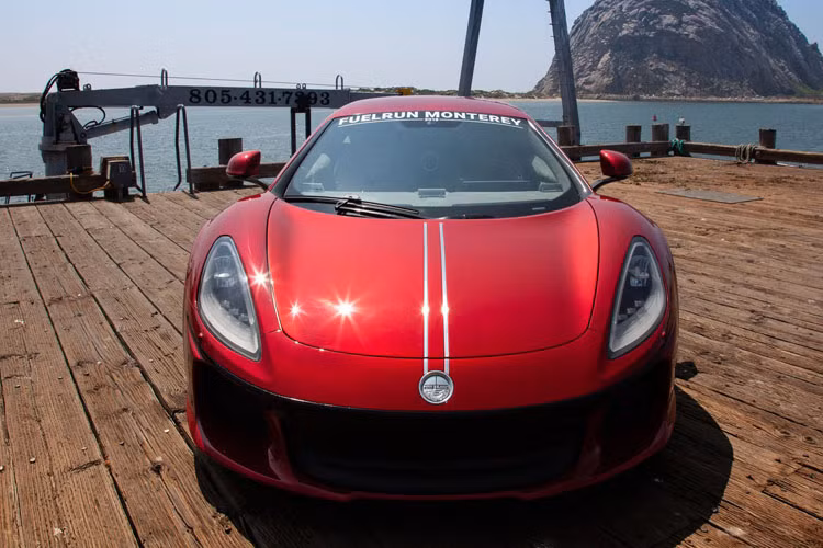 ATS GT là một mẫu siêu xe động cơ McLaren đặt giữa hiện đại, nhưng lấy cảm hứng từ chiếc ATS 2500 GT. Toàn bộ phần thân vỏ, cũng như khung nguyên khối của GT đã đều được chế tạo bằng sợi carbon để giảm trọng lượng.