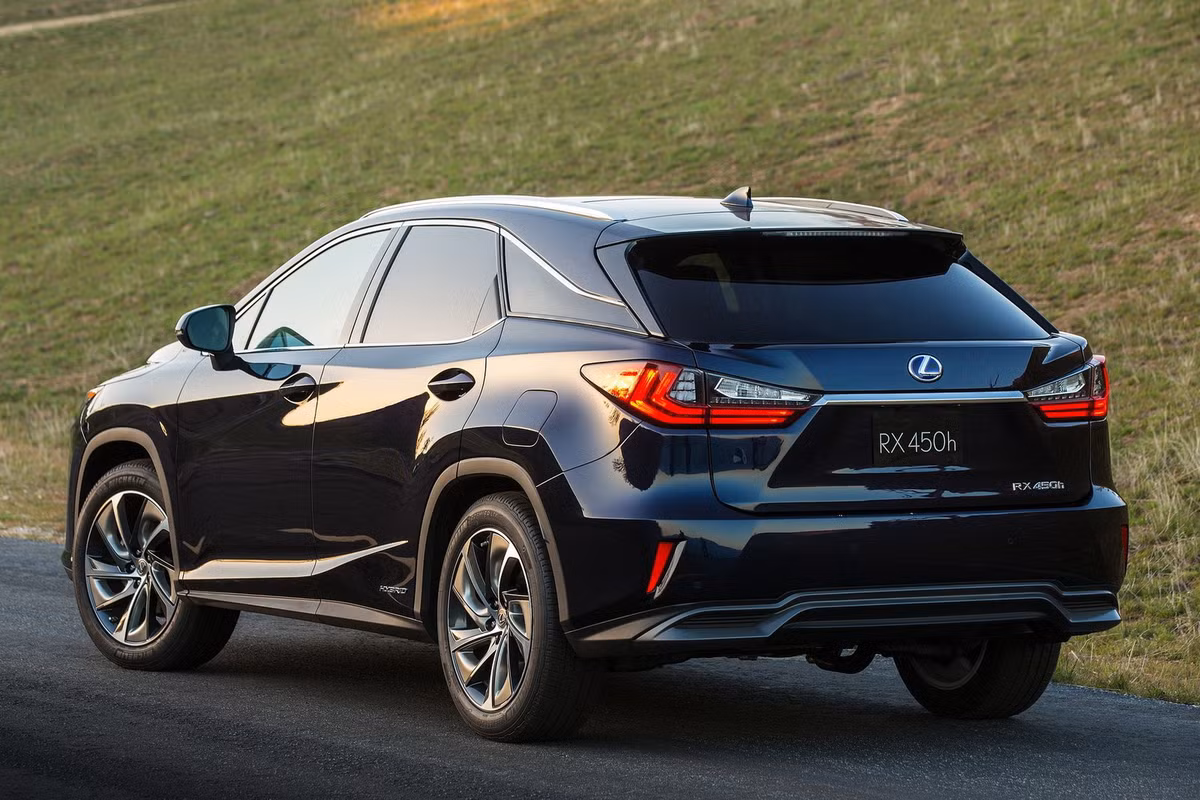 Việc thương hiệu xe Lexus phải giảm giá lần này có lẽ nhằm tăng sức mua cho dòng RX 5 chỗ.