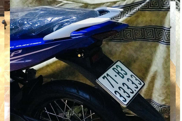 Theo quan niệm của giới chơi xe, biển số xe mang ngũ quý 3 thường đem lại sự ổn định vững chắc, may mắn và niềm vui cho chủ xe.