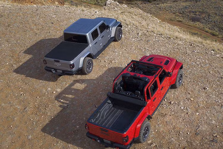 Sở dĩ mẫu bán tải này được đánh giá có khả năng chịu tải tốt vì được trang bị cho chiếc xe hệ thống treo với các tay đòn liên kết dài và thấp hơn, cũng như các trục dẫn động cùng phanh và bánh xe lớn hơn.