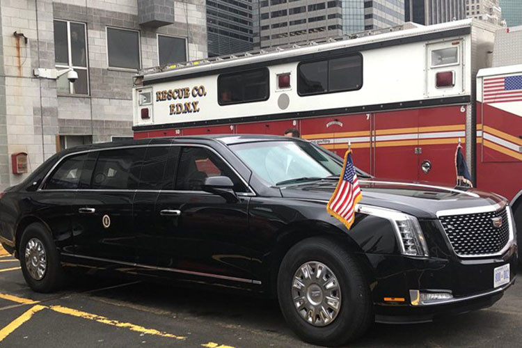 Chiếc limousine mới Cadillac The Beast 2.0 của Tổng thống Mỹ Donald Trump được xem là chiếc xe đắt đỏ nhất lịch sử với khoảng hơn khoảng hơn 1,5 triệu USD. Cadillac The Beast 2.0 có trọng lượng dao động từ 6,8 - 9 tấn, nặng hơn so với The Beast cũ. Cadillac The Beast 2.0 có thể chở tới 7 người với khoang sau có ghế dành cho Tổng thống Trump và 4 cố vấn.