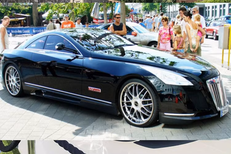 Maybach Exelero là chiếc xe hiếm nhất trên thế giới. Nó có giá 8 triệu USD. Siêu xe do hãng Maybach từng xuất hiện trong những MV ca nhạc "Lost One" của Jay-Z. Exelero sau đó được bán lại cho rapper Bryan "Birdman" Williams. Exelero được ra mắt năm 2004 theo yêu cầu của bộ phận Fulda thuộc công ty lốp Goodyear. Fulda cần chiếc xe có thể chạy tốc độ 350 km/h nhằm thử nghiệm lốp thế hệ mới. Maybach Exelero có bốn chỗ ngồi, nặng 2.654 kg. Xe được thiết kế bởi Maybach GmbH, sử dụng động cơ V12 tăng áp kép.