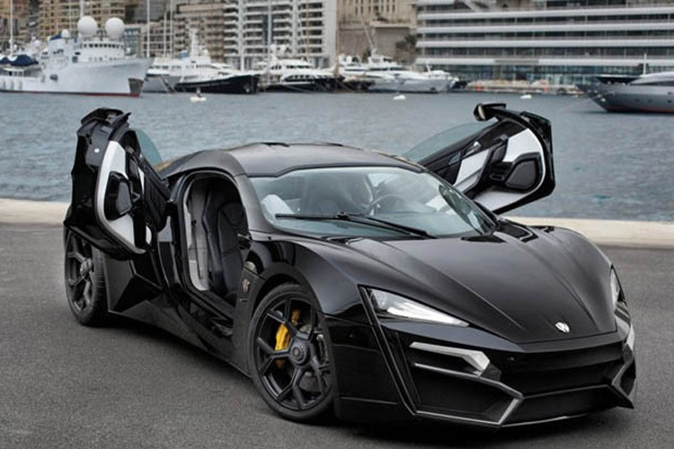 Lykan Hypersport có giá bán cao ngất ngưởng, lên tới 3,4 triệu USD, là một trong những siêu xe đắt nhất thế giới hiện tại. Giá bán của nó bằng tổng giá của một chiếc siêu xe LaFerrari và McLaren P1 cộng lại, chỉ đứng sau chiếc Lamborghini Veneno (4,5 triệu USD) và chiếc Maybach Exelero (8 triệu USD).