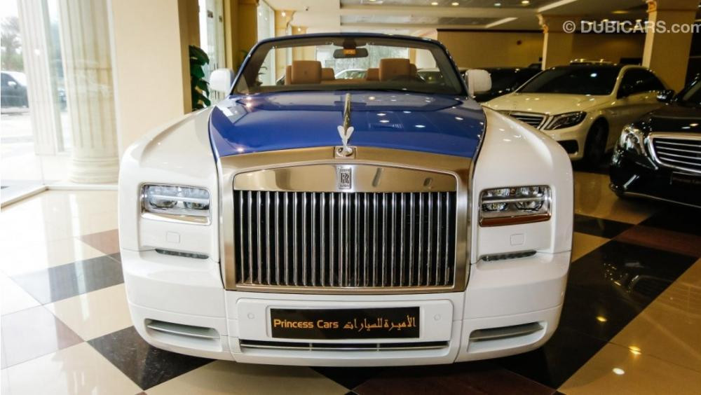 Được biết, dòng Nautica là một "ấn phẩm" độc đáo, độc quyền của đại lý siêu xe sang Rolls-Royce đến từ Dubai. Siêu phẩm này thường có giá siêu đắt và chỉ bậc đại gia, tỷ phú mới có khả năng sở hữu.