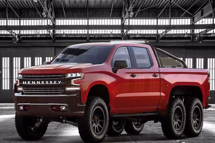 Muốn sở hữu siêu phẩm Chevrolet Silverado hàng độc này, khách hàng phải bỏ ra số tiền khởi điểm 375.000 USD (tương đương 8,75 tỷ đồng).