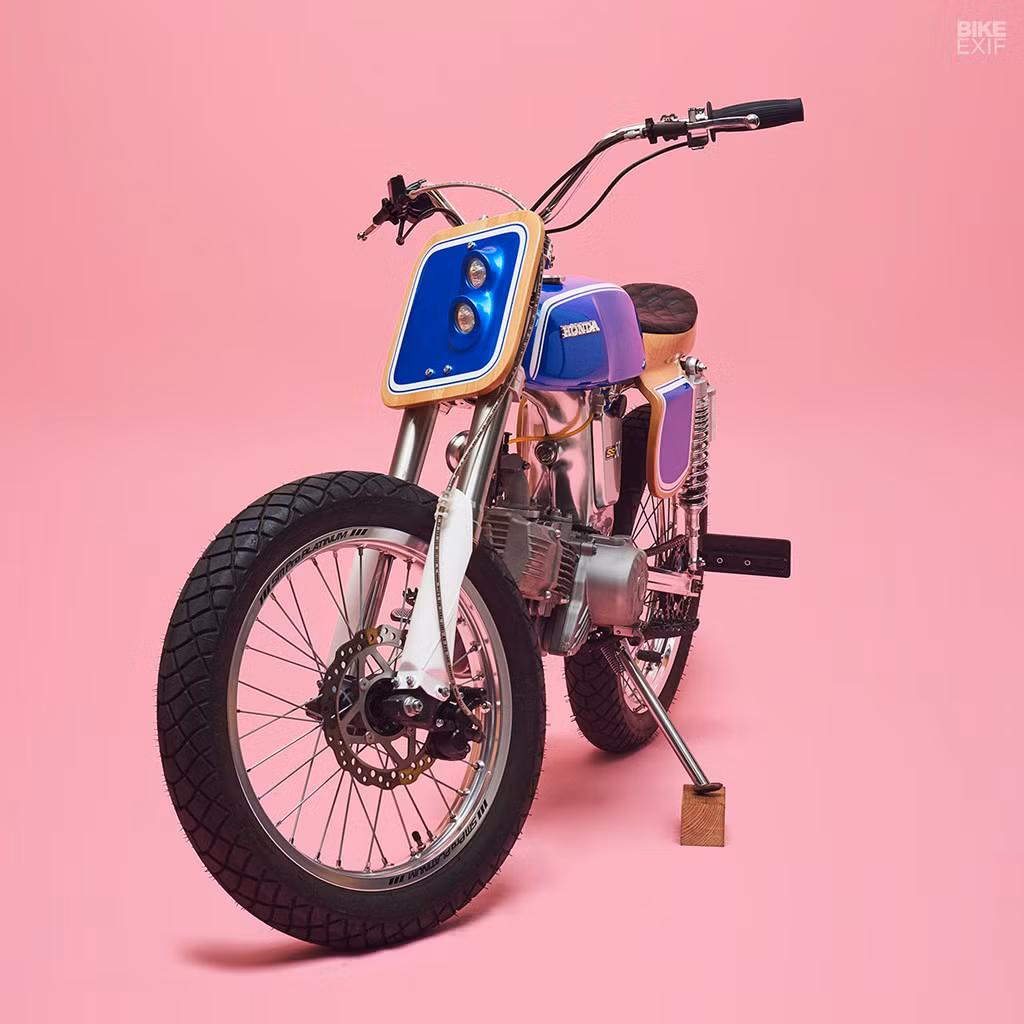 Tỷ lệ công suất trên trọng lượng của mẫu độ gây ấn tượng mạnh nhất.Có khá nhiều linh kiện mới phải được tinh chỉnh lại để phù hợp với kích thước nhỏ của xe.