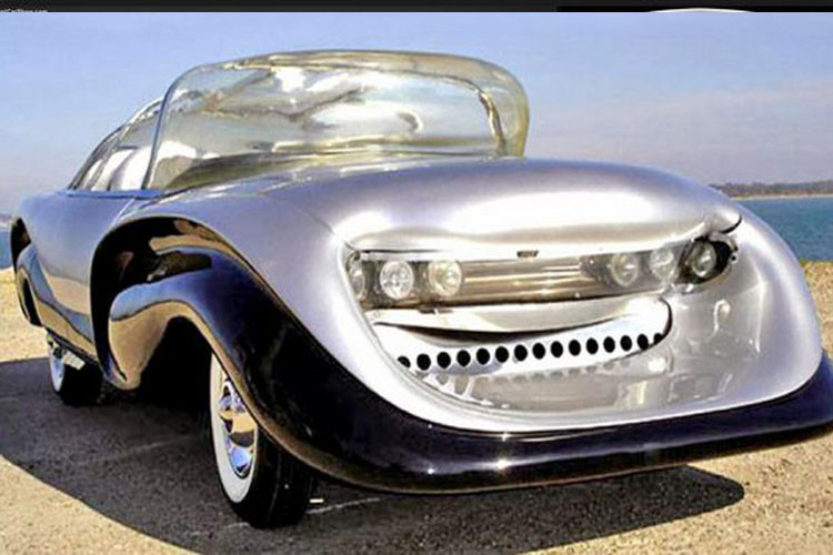 Xe Aurora Safety Car cũng tương tự. Mẫu concept này được thiết kế bởi một vị cha xứ Thiên Chúa trong cuối thập niên 1950, nó sở hữu thân hình thô sơ và đơn điệu nhất từng thấy.