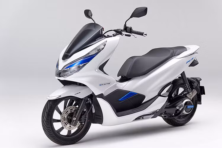 Mức giá xe ga điện Honda PCX đắt hơn gấp đôi so với các phiên bản sử dụng động cơ xăng. Đáng chú ý, mẫu tay ga PCX Hybrid 2019 vừa được ra mắt tại Đông Nam Á với mức giá từ 3.220 USD (khoảng 74,9 triệu).