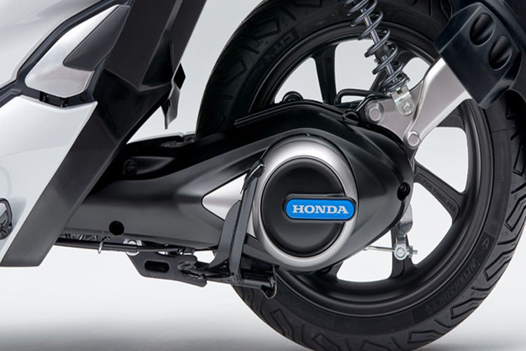 Tốc độ tối đa mà Honda PCX Electric 2019 đạt được là 80km/h.