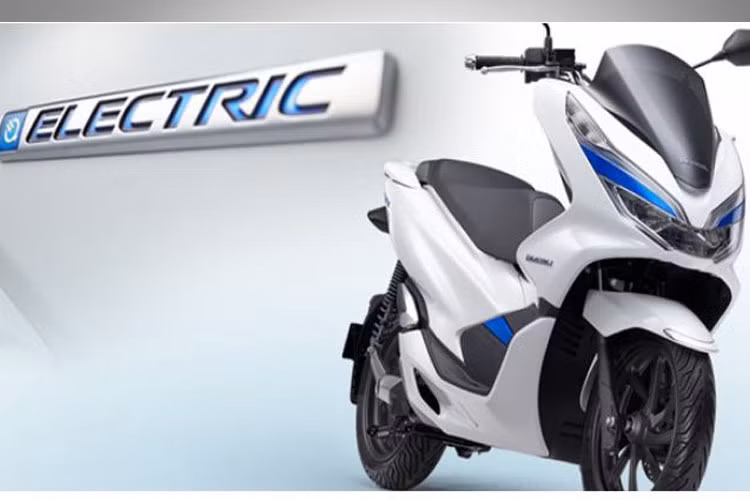 Được biết, khi bắt đầu bán ra thị trường, hãng Honda sẽ không bán chiếc xe cho người dùng thông thường. Thay vào đó, chiếc xe sẽ chỉ được bán cho các tổ chức Nhà nước, công ty hoặc dịch vụ tư nhân dưới dạng cho thuê ở Nhật hoặc Đông Nam Á.