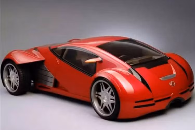 Lexus 2054 trong phim “Minority Report”. Đạo diễn Steven Spielberg đã làm một chiếc xe Lexus vô cùng đặc biệt cho bộ phim “Minority Report” năm 2002 với sự góp mặt của Tom Cruise. Một mẫu xe đậm chất tương lai Lexus 2054 đã làm cho bộ phim thêm hấp dẫn. Tên xe được đặt tên theo khung thời gian bối cảnh phim.