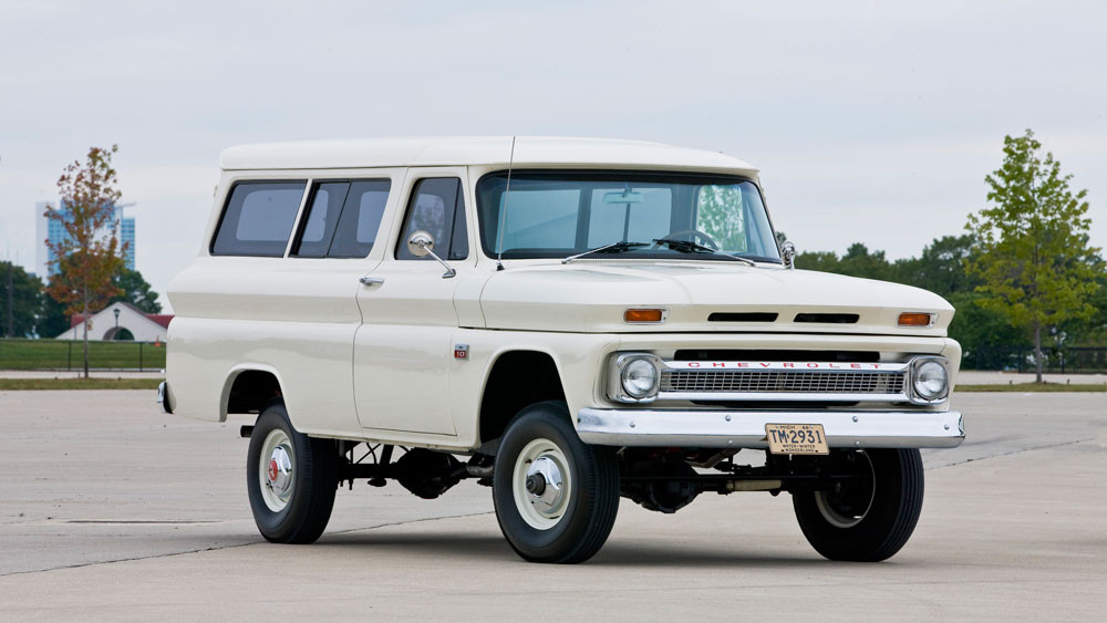 Mặc dù chiếc Suburban đã thay đổi theo thời gian nhưng nó vẫn là mẫu xe bền bỉ nhất ngành công nghiệp khi vẫn đang được sản xuất và bán ra, chủ yếu tại thị trường Bắc Mỹ. Được biết, mẫu SUV Chevrolet Trailblazer hoàn toàn mới chuẩn bị đến Việt Nam trong thời gian tới đã được xây dựng trên di sản đó.