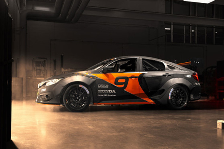 Bản độ này sử dụng thân xe của chiếc Honda Civic thế hệ mới nhất. Tuy nhiên đáng khâm phục nhất là nhóm sinh viên đã tạo ra hệ truyền động mới cho xe thay vì áp dụng hệ truyền động của Honda Civic 2018.