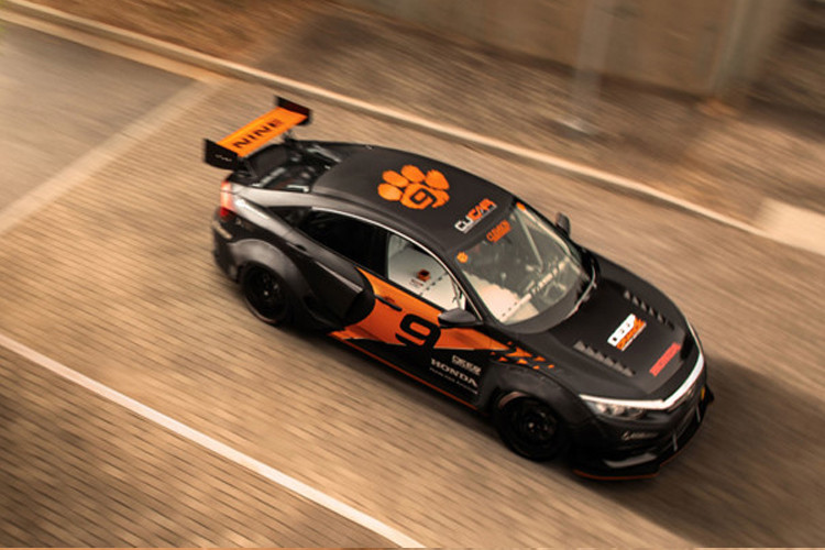 Theo đó, hệ truyền động hybrid do nhóm sinh viên này tạo ra có công suất 600 mã lực giúp cho xe có khả năng tăng tốc 0-100 km/h chỉ trong 2 giây.