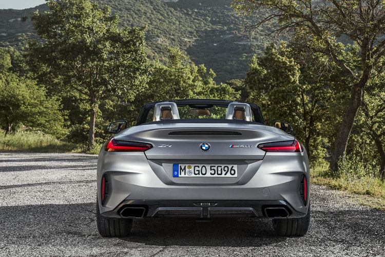 Đuôi xe giữ nét đặc trưng của thiết kế của hãng ôtô BMW.