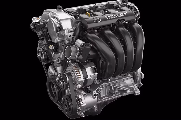 Mức giá xe Mazda MX-5 RF 2019 tại thị trường Mỹ được cho là cao hơn. Bản base với hộp số sàn 6 cấp giá khởi điểm 32.345 USD. Nếu chọn gói Brembo/BBS, giá xe cộng thêm 3.770 USD, gói Brembo/BBS/Recaro thêm 5.670 USD. MX-5 Club số tự động 6 cấp giá khởi điểm 32.945 USD, chọn gói i-ActivSense sẽ cộng thêm 450 USD.