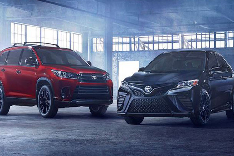 Hiện giá bán xe Toyota Camry và Highlander Nightshade Special Edition 2019 vẫn còn ẩn số. Đáng chú ý khi Toyota Highlander Nightshade Special Edition 2019 sẽ được sản xuất với số lượng đúng 5.000 chiếc.