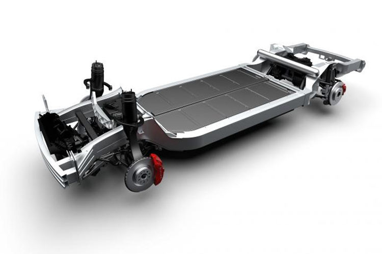 Sở dĩ có khả năng "siêu phàm" như vậy bởi Rivian R1T được xây dựng trên nền tảng ''ván trượt'' độc đáo của hãng. Được gọi là ván trượt vì nó bao gốm hối pin, hệ truyền động, hệ thống treo, phanh và hệ thống tích trữ năng lượng nhiệt đều được bố trí ở gầm xe tạo thành một bề mặt giúp xe lướt đi ở nhiều địa hình khác nhau.