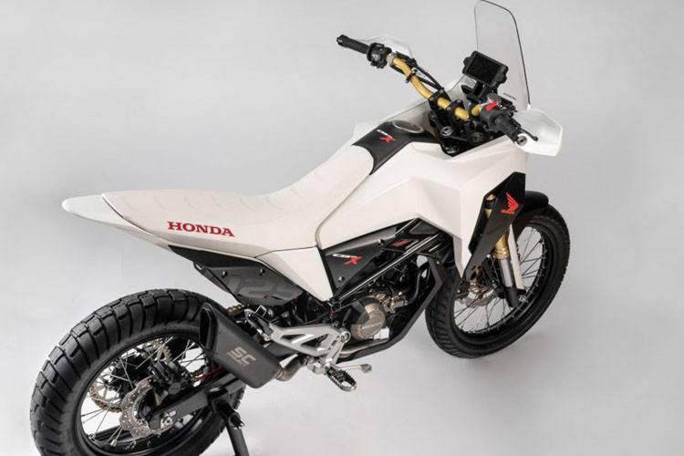 Honda CB125X và CB125M được dự đoán có thể sẽ sử dụng động cơ xy-lanh đơn DOHC 4 van, dung tích 125 cc được bảo vệ với bộ khung bằng thép ống.