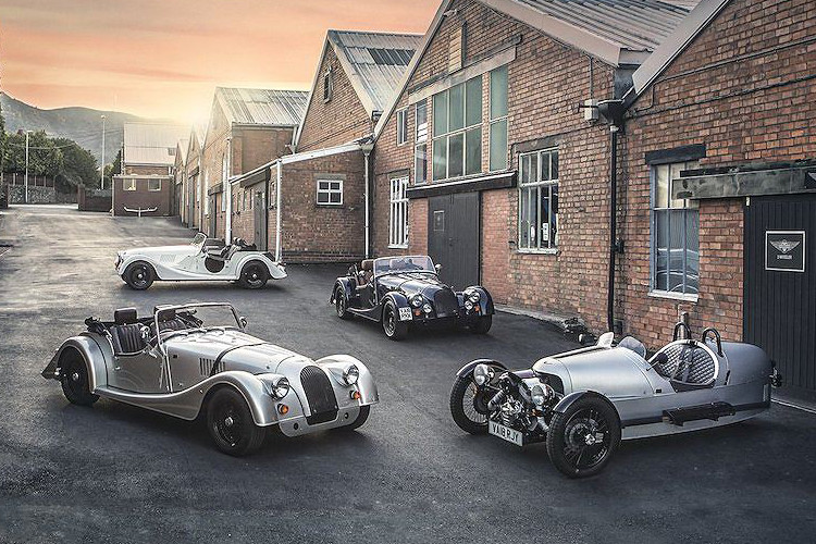 Mới đây, hãng xe ôtô Morgan đã tung ra một số phiên bản đặc biệt bao gồm 3 Wheeler, Plus 4 và Roadster... gây thu hút vì có thiết kế đẹp mắt và màu sắc hoàn toàn mới nhằm chuẩn bị cho sự kiện kỷ niệm 110 năm thành lập hãng.