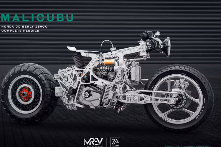 Chiếc Malicubu được trang bị động cơ từ Honda CD Benly 250cc. Hệ thống côn dây truyền thống của động cơ được thay bằng côn dầu, bát côn nguyên bản cũng được thay bằng bát côn handmade gia công CNC.
