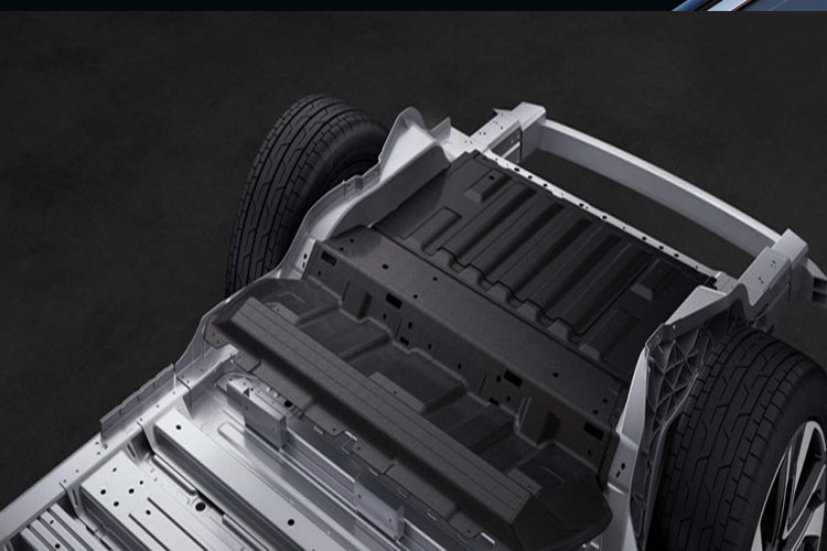 Vị trí của hãi động cơ này nằm cách biệt nhau hoàn toàn. Động cơ PM được đặt ở trục bánh trước và động cơ IM đặt trên trục bánh sau để tạo nên hệ dẫn động bốn bánh cơ động cho ES6.