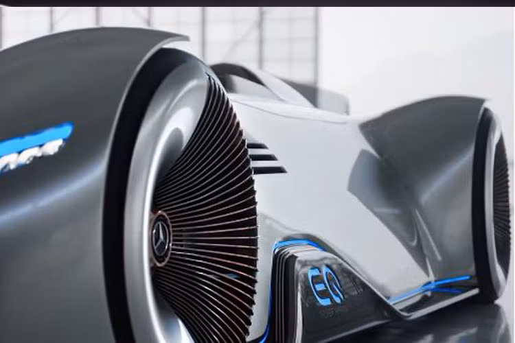 Thiết kế lấy cảm hứng từ mẫu xe cách đây 80 năm nhưng lại có nét hiện đại và như đến từ tương lai nhà nhiều nhận xét cho mẫu concept này.