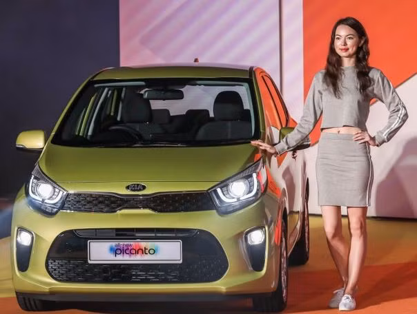 Chiếc hatchback hạng A, Kia Picanto 2018 mới để lại ấn tượng khá tốt cho khách hàng bởi thiết kế nhỏ gọn cùng nhiều trang bị mới đáng chú ý.