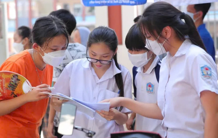 Dia phuong dau tien cong bo phuong an tuyen sinh lop 10 nam 2025