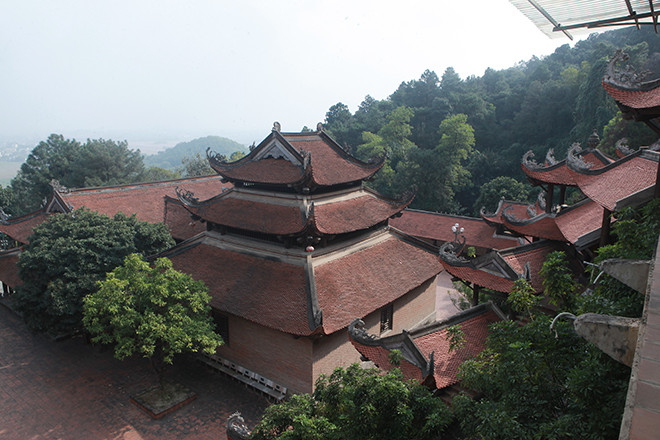 Kham pha chanh dien lam tu 600m3 go lim o Ha Noi-Hinh-3