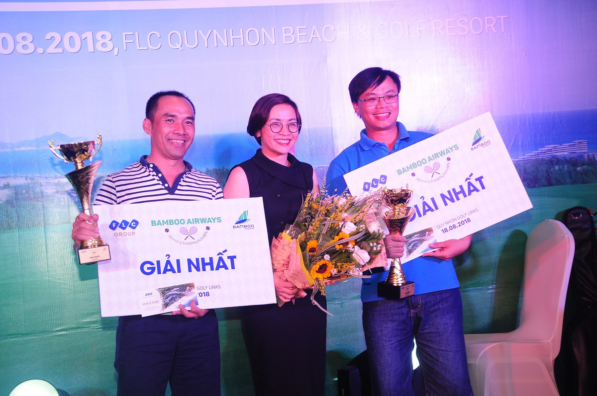 Ron rang chuoi hoat dong ben le chao mung le ra mat Bamboo Airways tai FLC Quy Nhon-Hinh-4