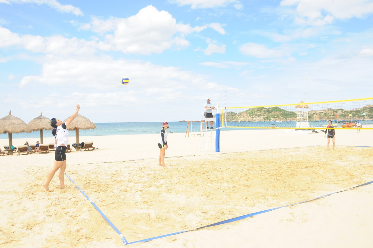 Ron rang chuoi hoat dong ben le chao mung le ra mat Bamboo Airways tai FLC Quy Nhon-Hinh-6